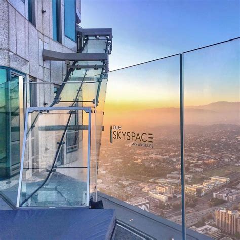 OUE Skyspace LA .